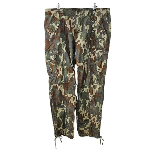 Norma Kamali Womens Camo Cargo Utility Joggers Cinch Bottom Size 14 Cotton - Picture 1 of 8